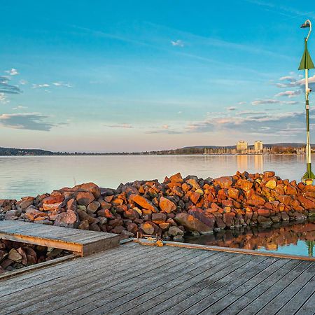 Golden Bridge Rooms Balatonfured Exterior photo