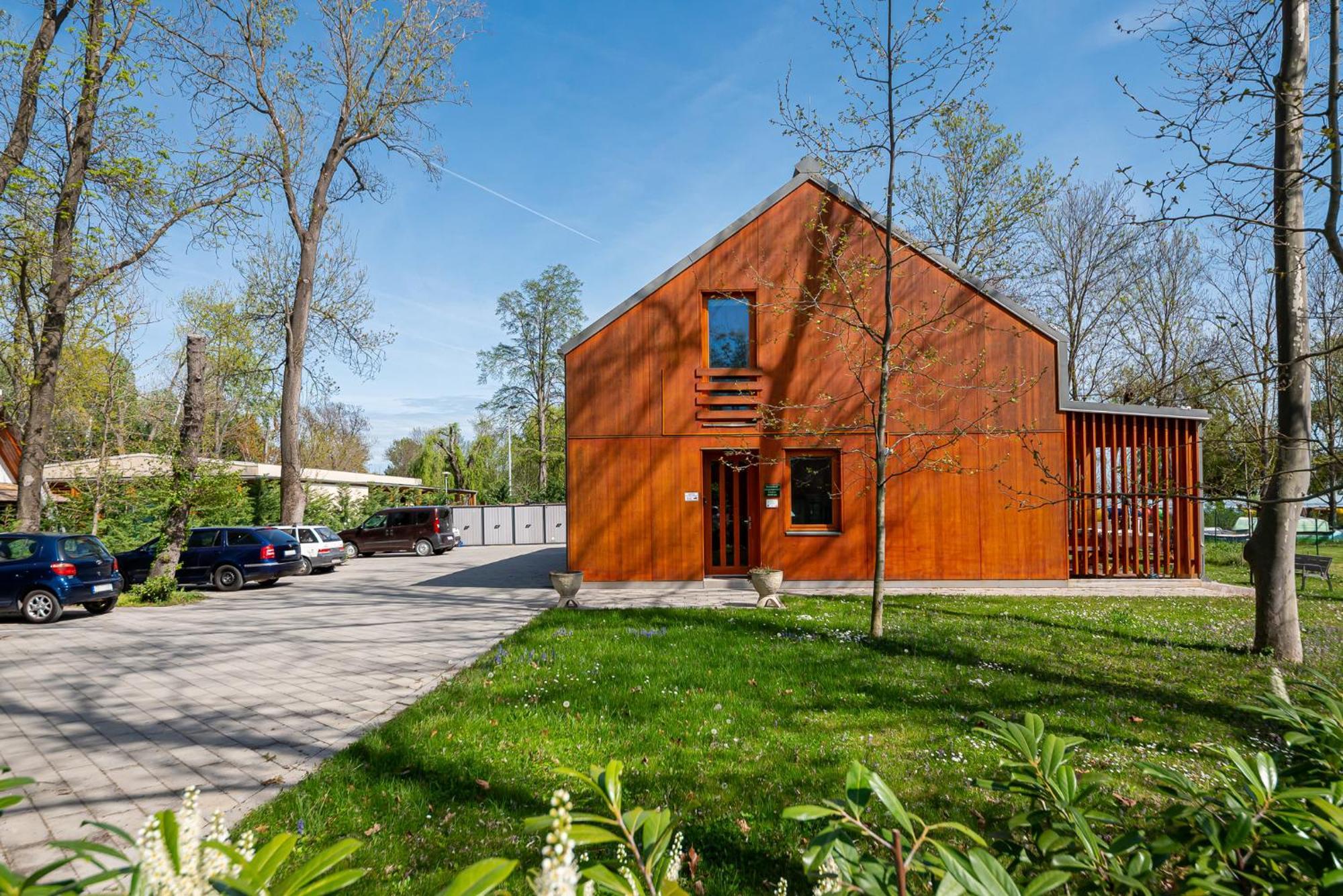 Golden Bridge Rooms Balatonfured Exterior photo
